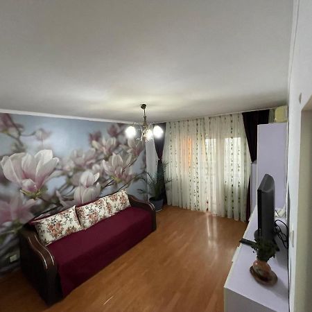 ブカレストApartament Magnolia, Piata Gorjului- Metrouアパートメント エクステリア 写真