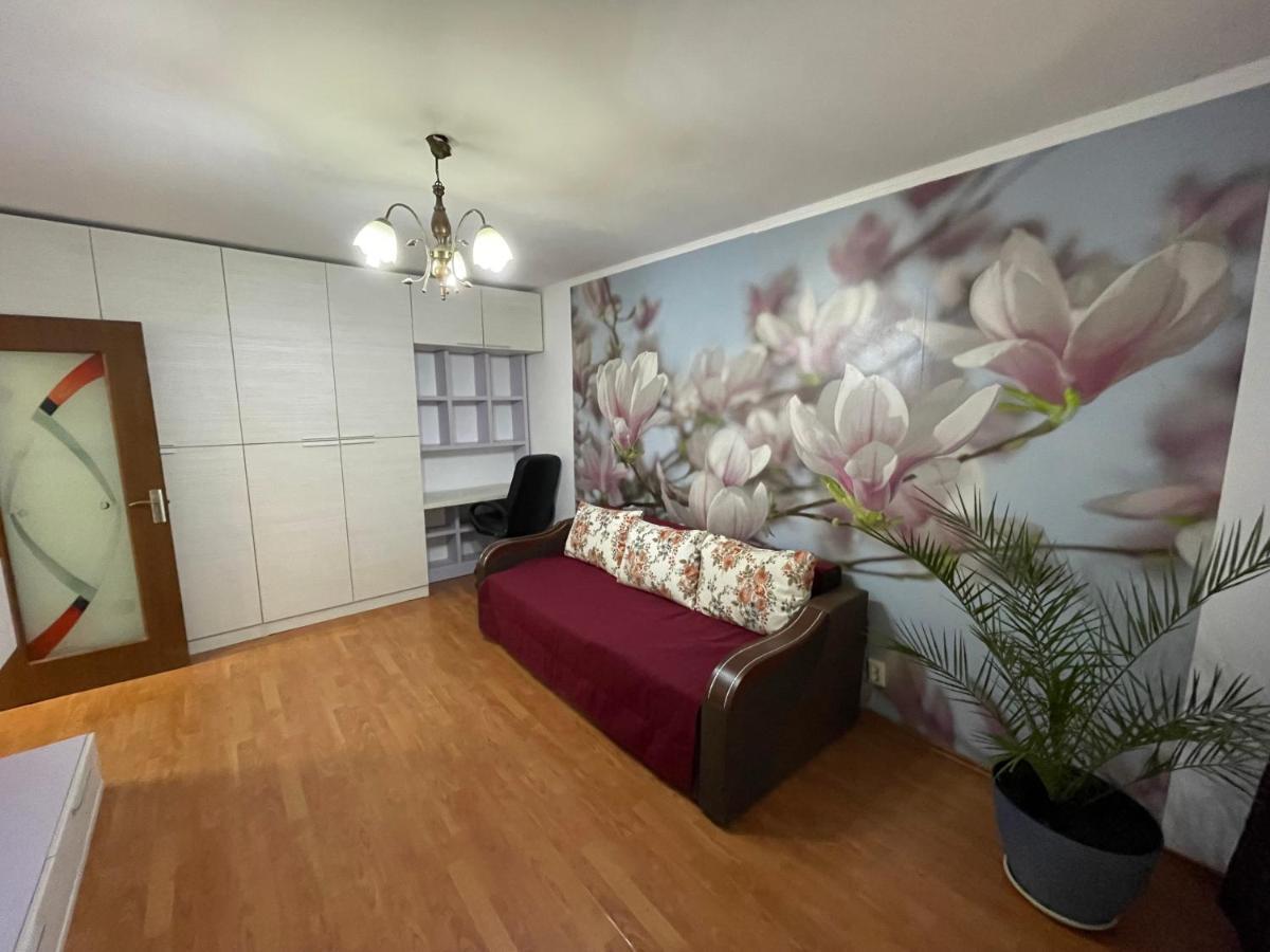 ブカレストApartament Magnolia, Piata Gorjului- Metrouアパートメント エクステリア 写真