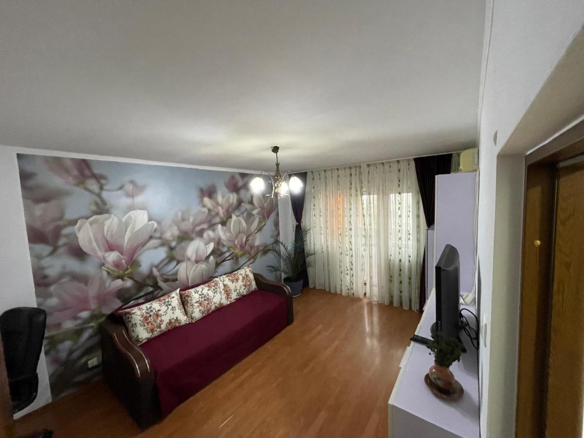 ブカレストApartament Magnolia, Piata Gorjului- Metrouアパートメント エクステリア 写真